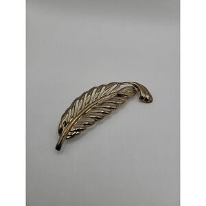 Vintage Gold Tone Leaf Brooch Openwork Feather‎ Style Pin Jewelry